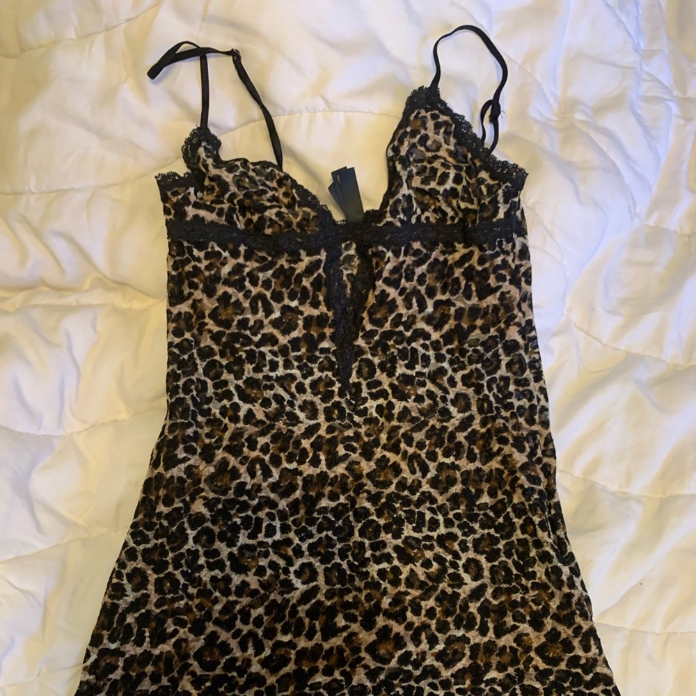 Leopard lace sleep shirt